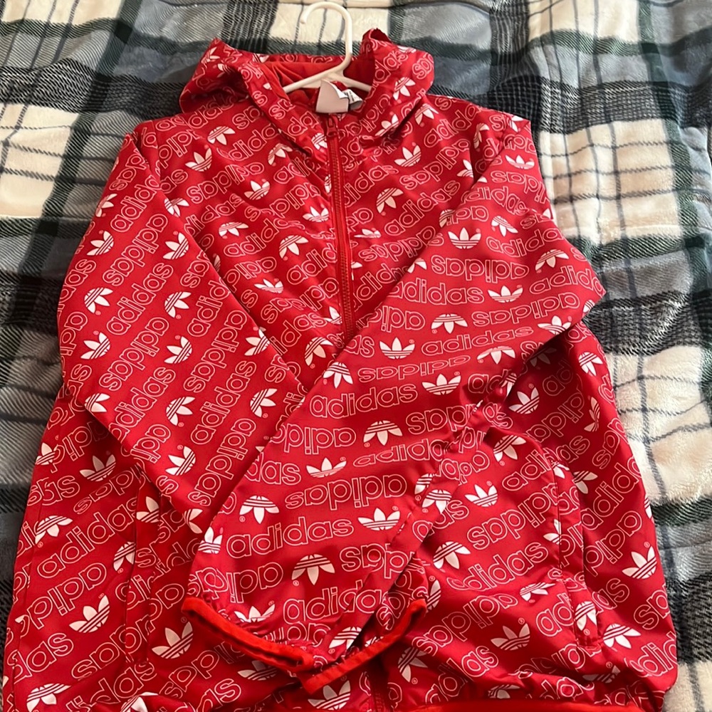 Adidas jacket size L only tried on never worn